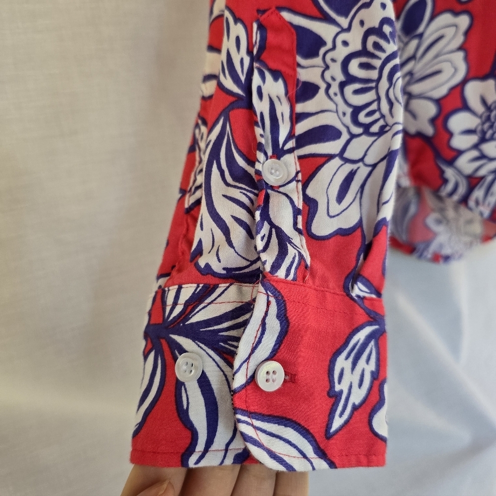 Ruby Rd.▪️Cotton Wrinkle Resistant Floral Button Down Top - Picture 4 of 7